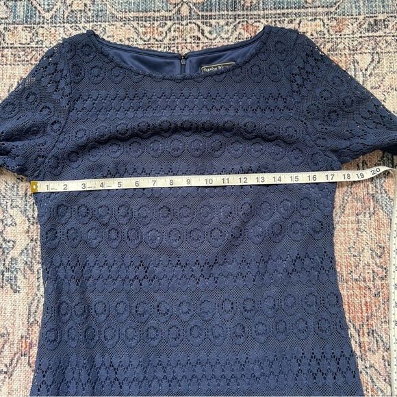 Jessica Howard Lace Overlay 3/4 Sleeve Elegant Navy Lace Sheath Dress Size 8 - Picture 7 of 11